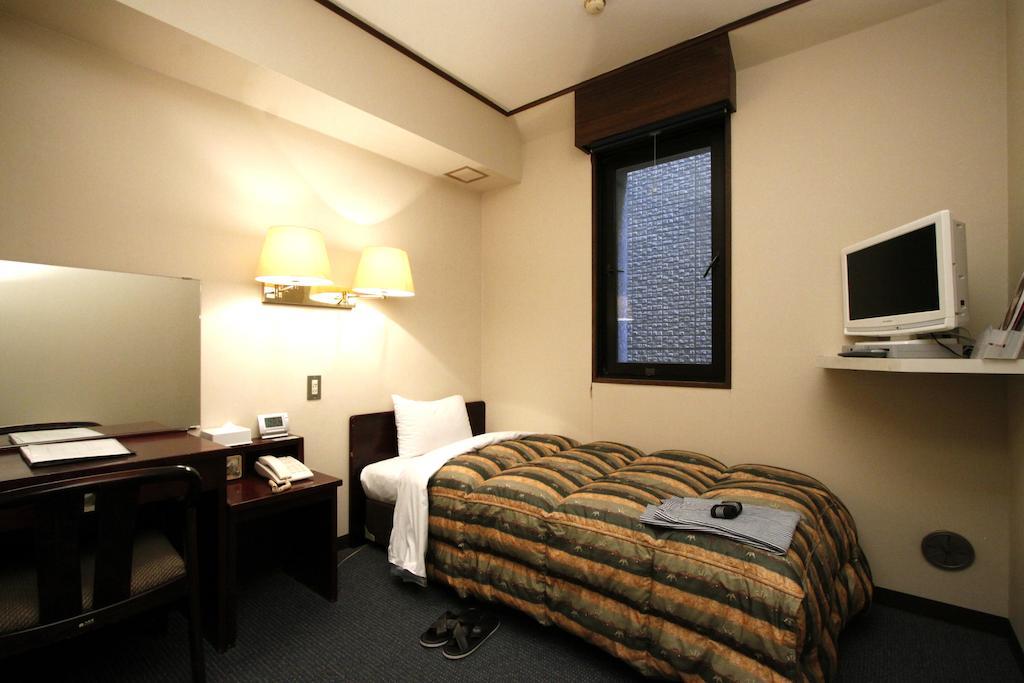 Tokyo Banyan Hotel Экстерьер фото