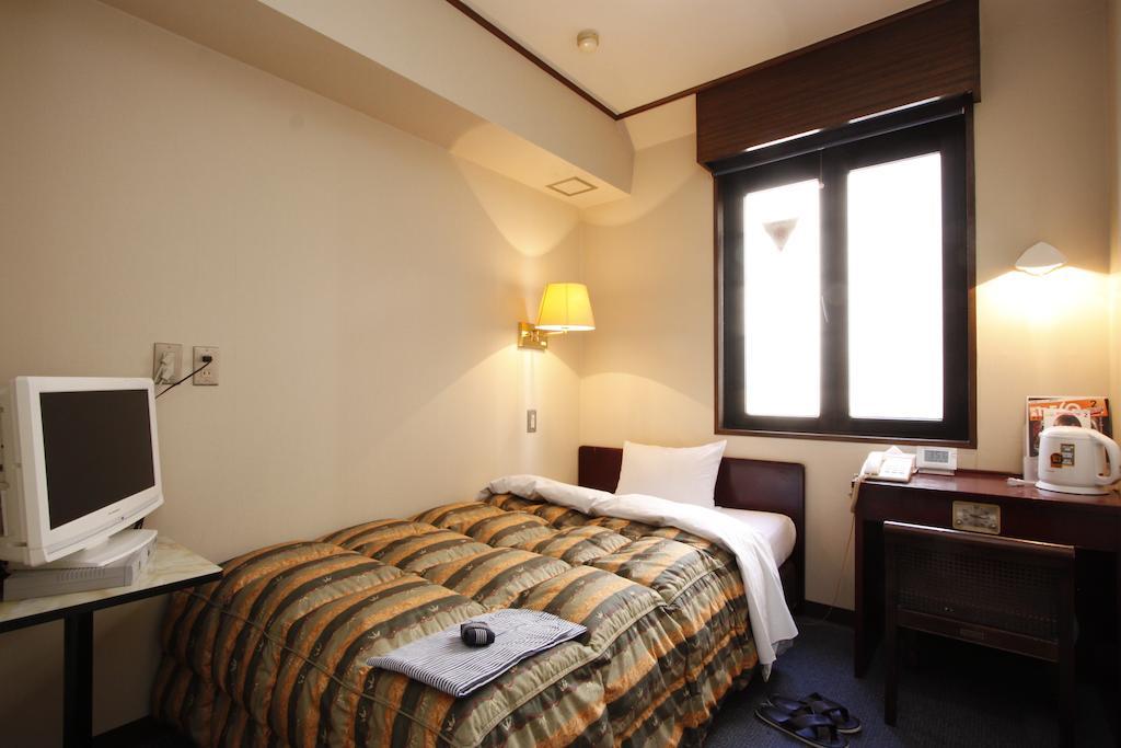 Tokyo Banyan Hotel Экстерьер фото