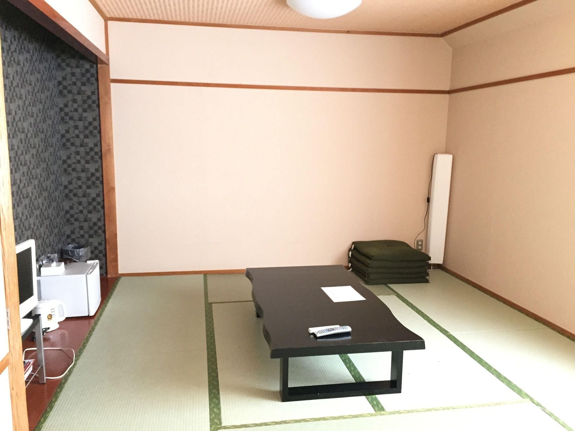 Tokyo Banyan Hotel Экстерьер фото